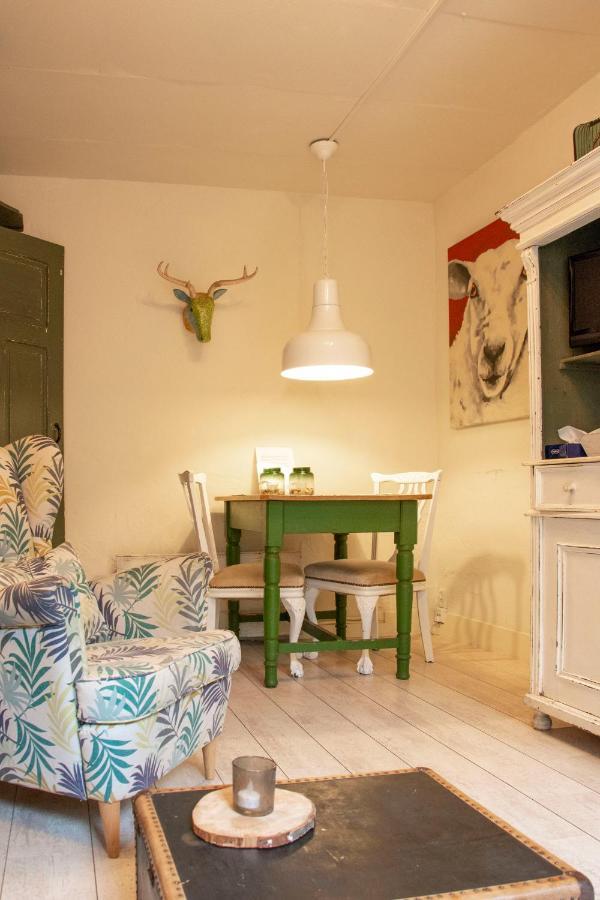 Smederij Texel Bed and Breakfast De Cocksdorp  Exteriör bild